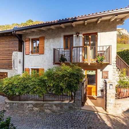 Borgo Cantagallo Casa Olivia 2 Tremosine Exterior photo